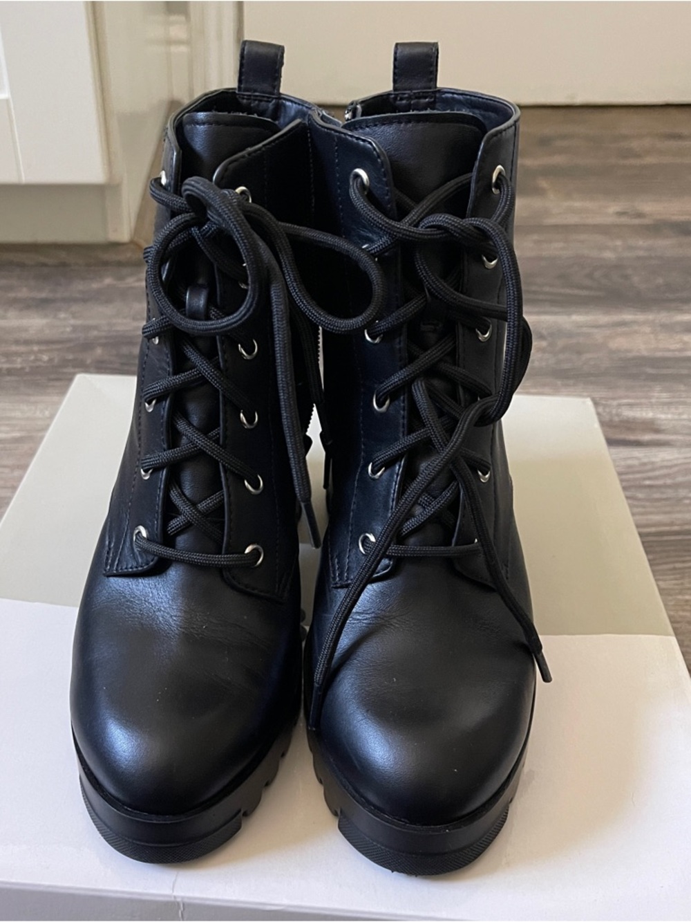 BP Black Leather Lace Up Ankle Boots 7.5 Lug Sole Block Heel Combat Boot - Picture 8 of 11